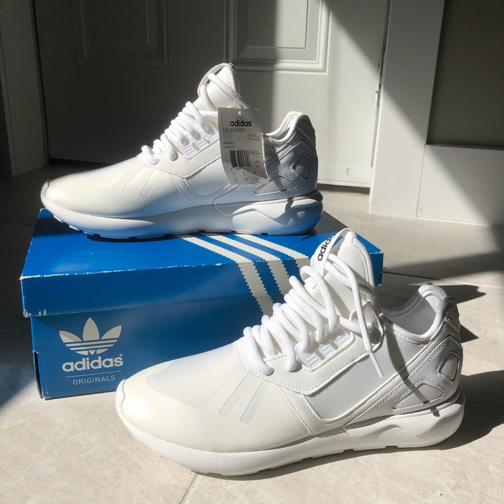*Sold*Adidas Tubular Runners